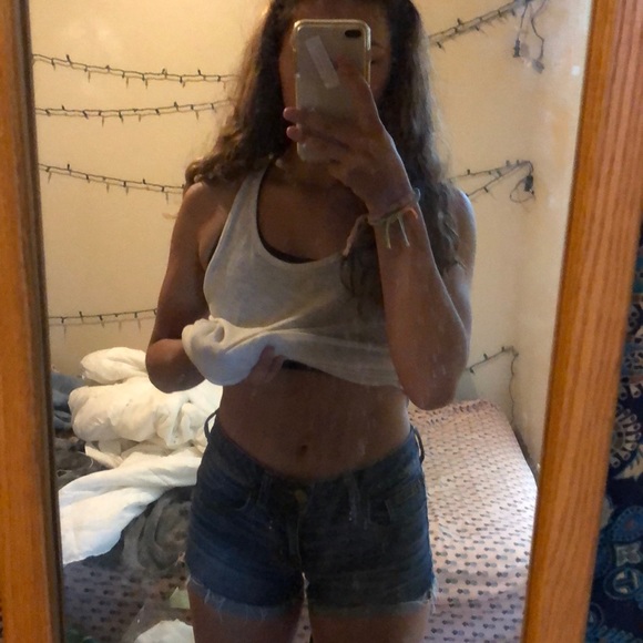 American Eagle shorts - Picture 4 of 4